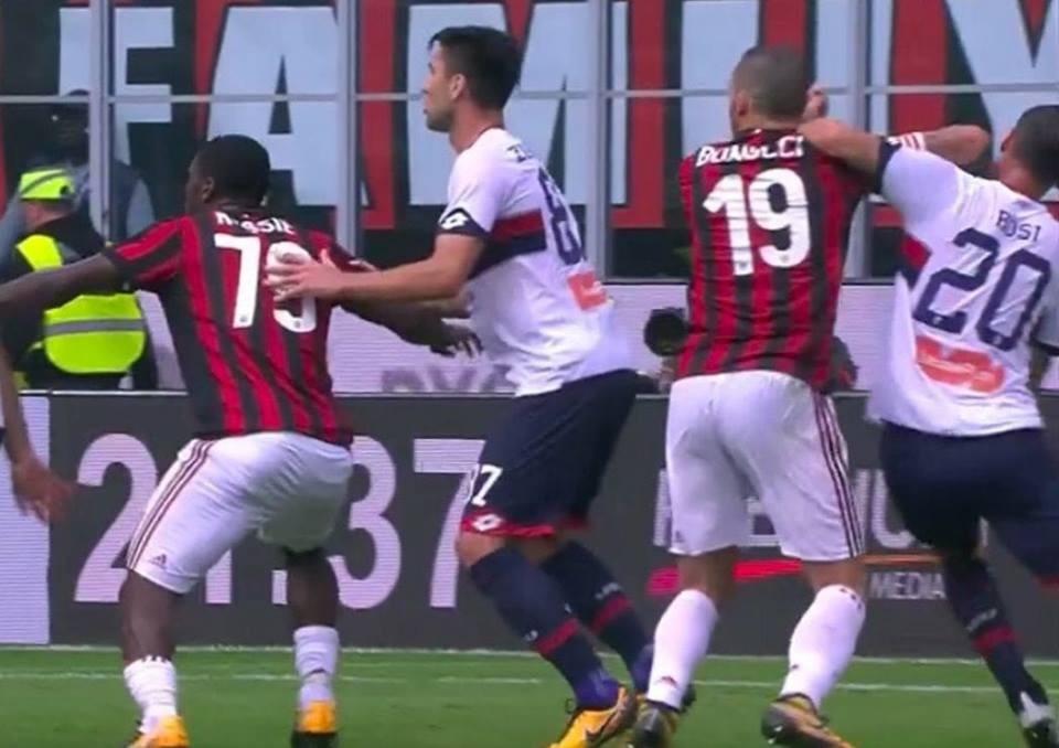 Bonucci dinh the do anh 1