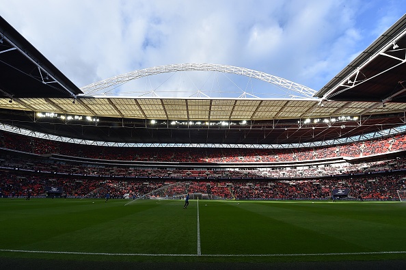 tran Tottenham vs Liverpool anh 2