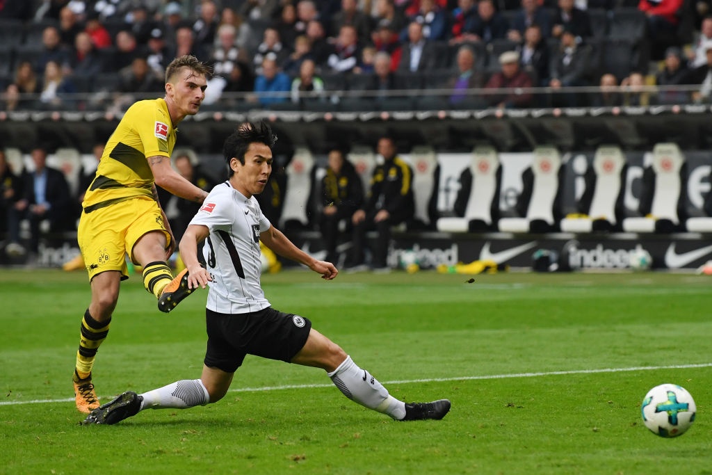 tran Frankfurt 2-2 Dortmund anh 2