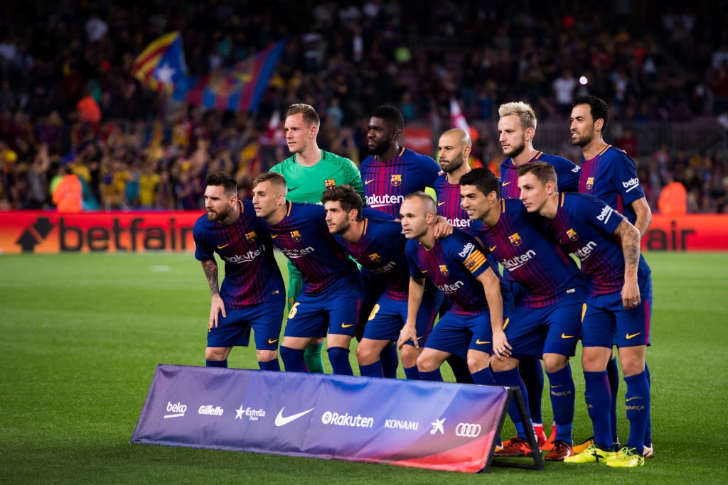 tran Barcelona 2-0 Malaga anh 1