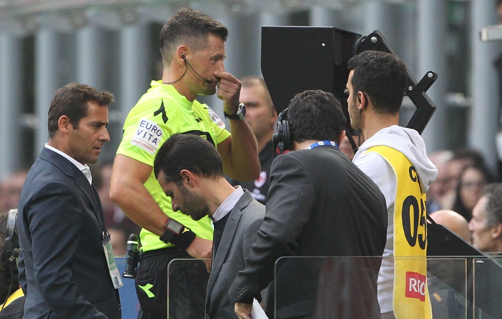 Bonucci dinh the do anh 3