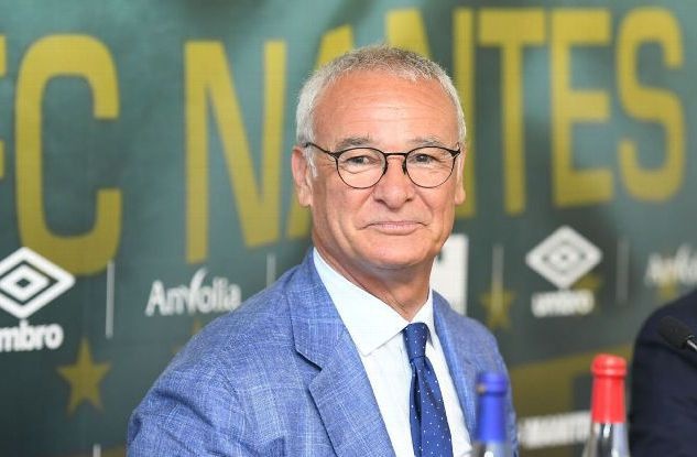 Tho han Ranieri tai sinh phep mau ao dieu o nuoc Phap hinh anh