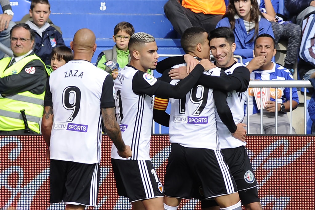 tran Alaves 1-2 Valencia anh 6