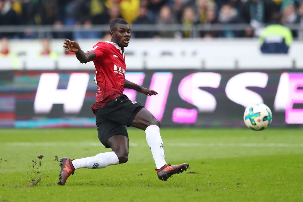 tran Hannover 2-4 Dortmund anh 4