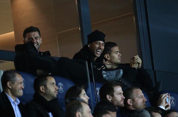 Neymar ve tham dong doi cu anh 8