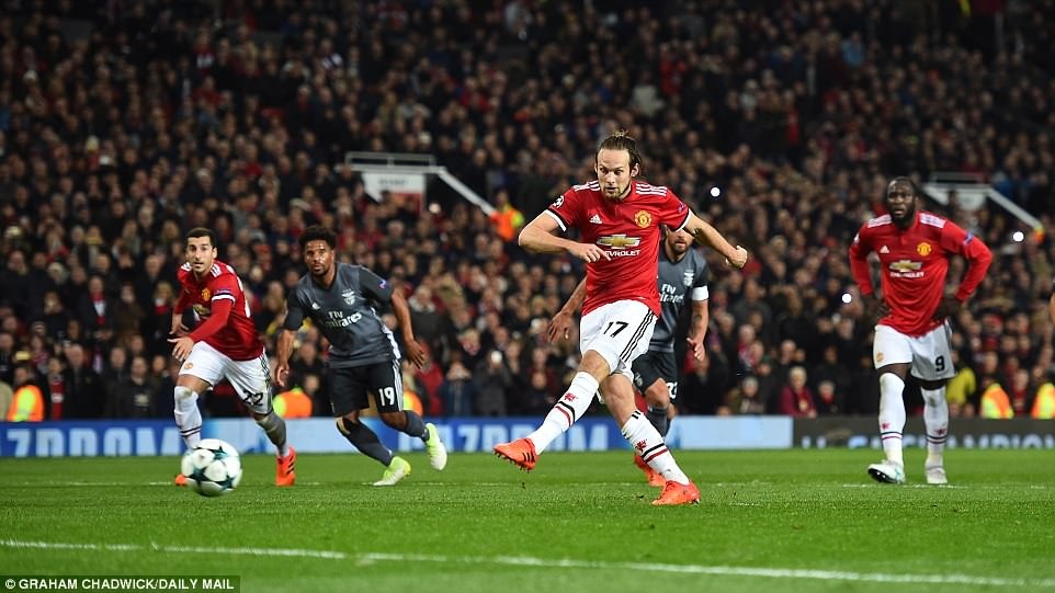 tran MU 2-0 Benfica anh 4