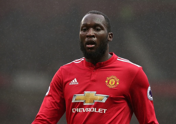 Mourinho ngan Lukaku da phat den, trao lai cho Blind hinh anh
