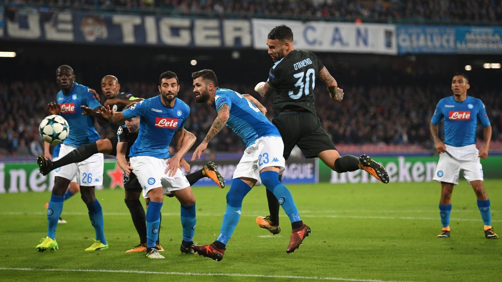 tran Napoli 2-4 Man City anh 4