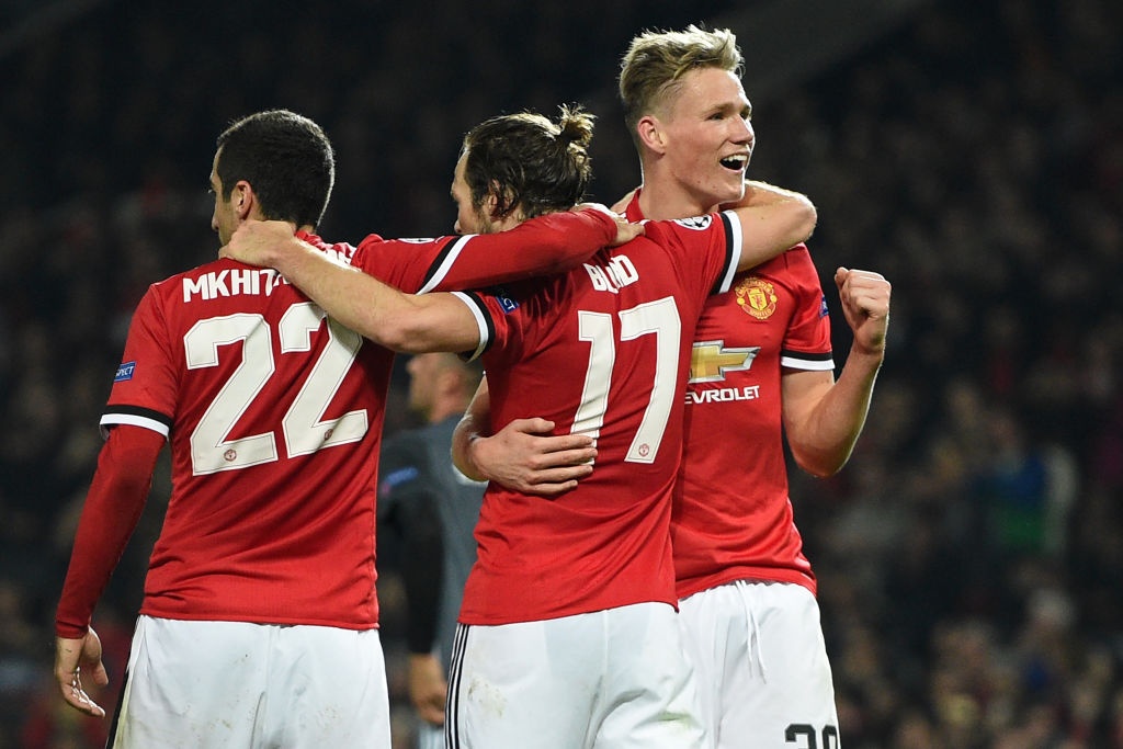 Doi nao co the di tiep sau luot 5 vong bang Champions League? hinh anh