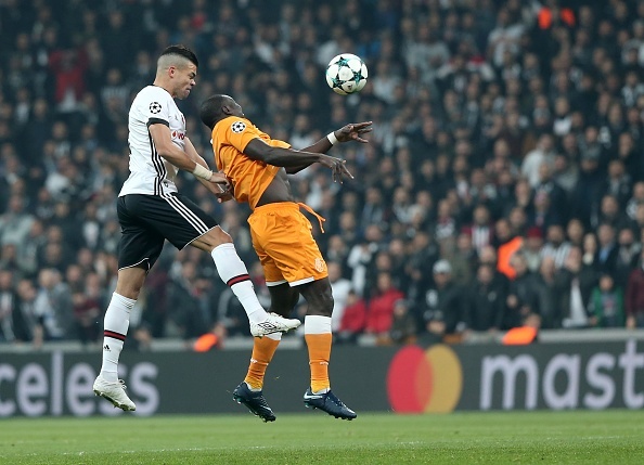 tran Besiktas 1-1 Porto anh 8