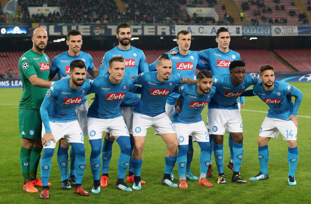 tran Napoli vs Shakhtar Donetsk anh 1