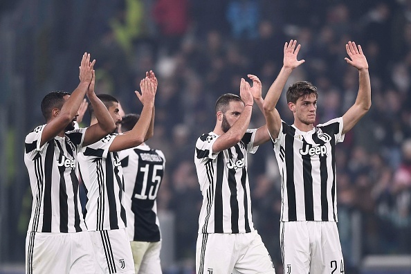 Hoa Barca, Juventus co nguy co bi loai ngay vong bang hinh anh