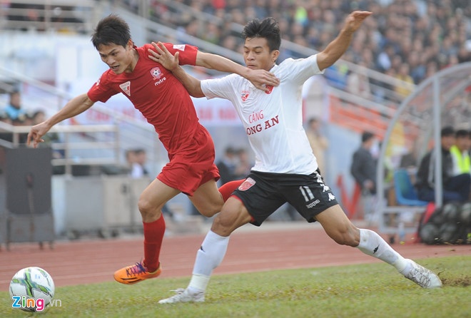 nhung cau thu bi phat the nhieu nhat V.League anh 4