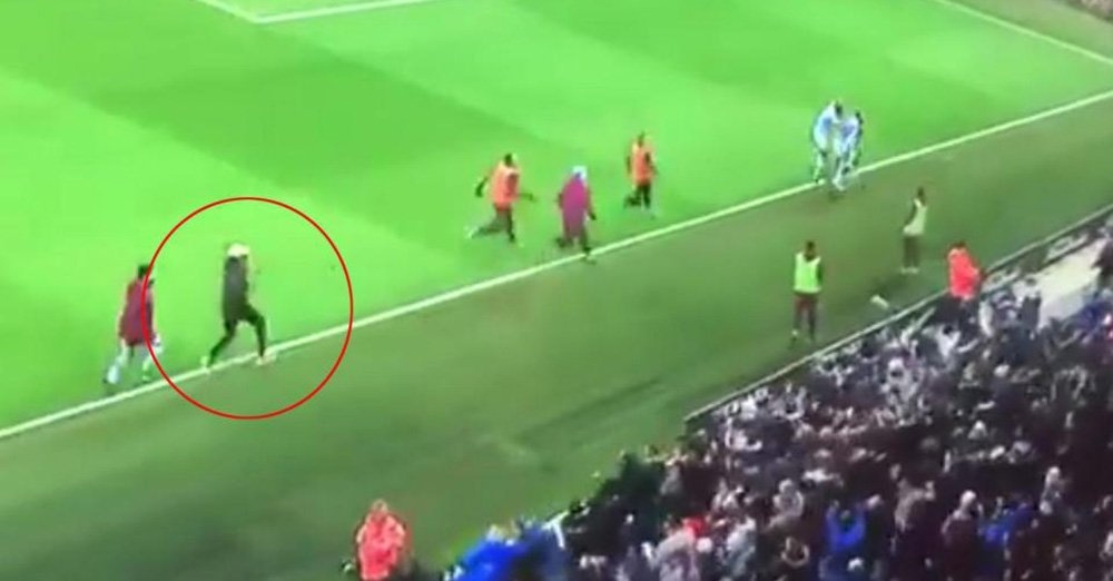 7 dieu thu vi o Ngoai hang Anh anh 2