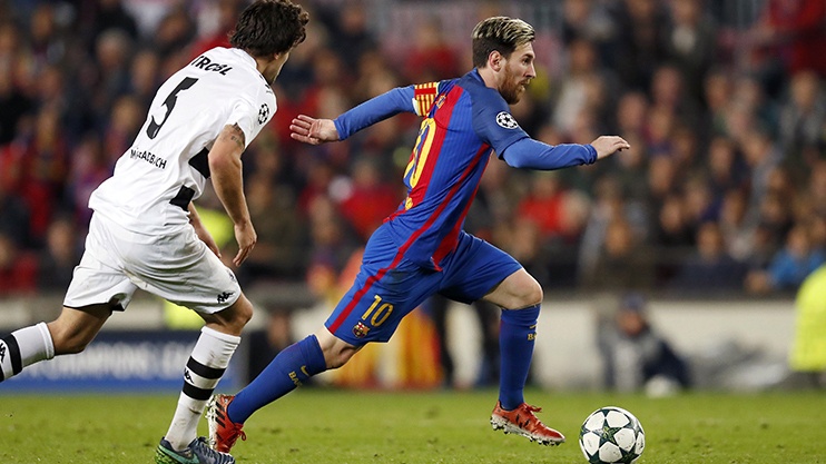 Nhung pha re bong cua Messi khien doi thu nga nhao trong nam 2017 hinh anh