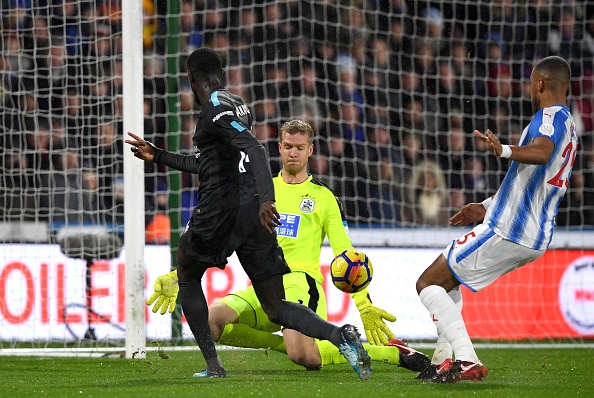 tran Huddersfield 1-3 Chelsea anh 2