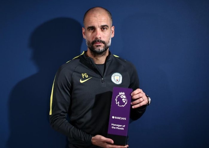 Ky luc gianh lien tiep giai HLV hay nhat thang bi Pep san bang hinh anh