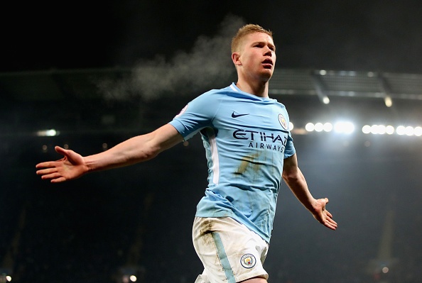 Pep Guardiola: 'Toi can loi voi De Bruyne' hinh anh