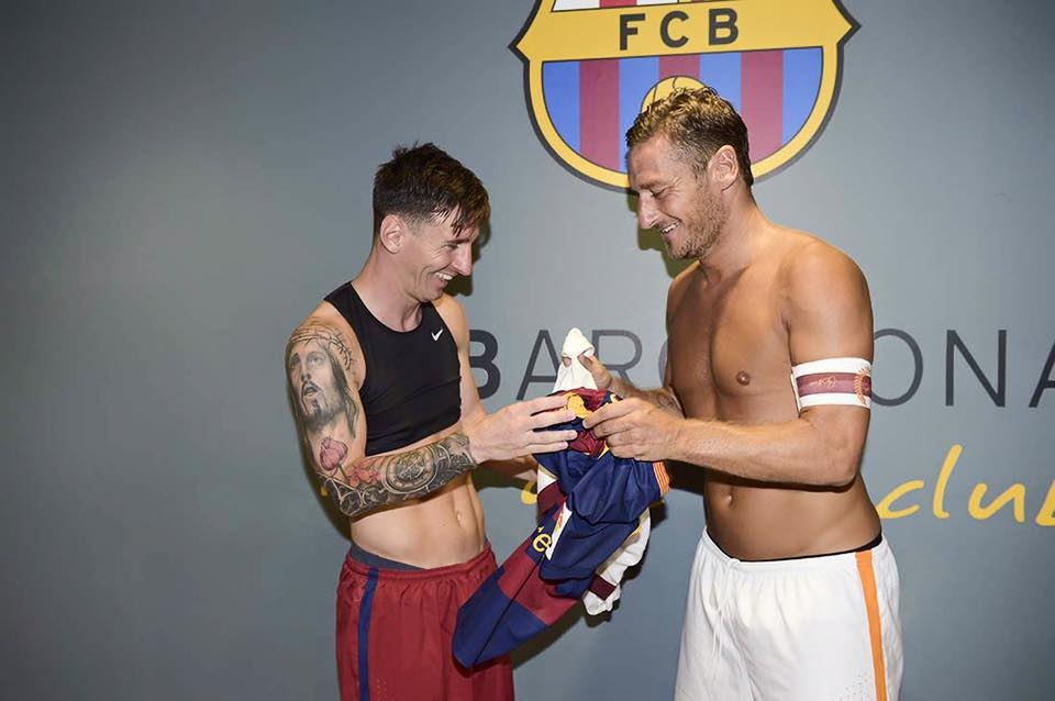 Totti nói Messi giỏi hơn Ronaldo ảnh 2 Totti noi Messi gioi hon Ronaldo anh 2