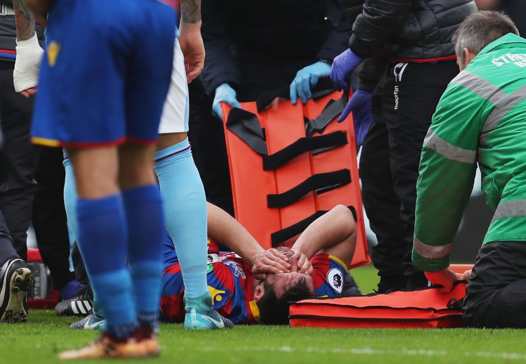 Gabriel Jesus chan thuong anh 9