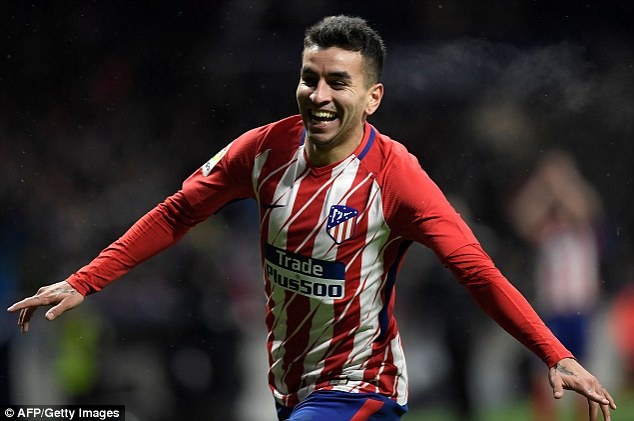 Diego Godin gãy răng ảnh 6 Diego Godin gay rang anh 6