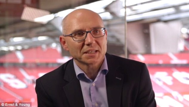 MU thua lỗ tài chính ảnh 1 MU thua lo tai chinh anh 1