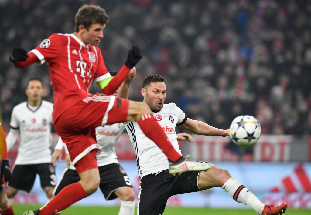 tran Bayern vs Besiktas anh 6