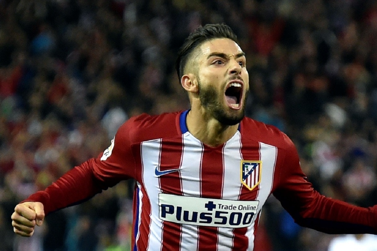 Ngoi sao Bi roi Atletico sang Trung Quoc thi dau o tuoi 24 hinh anh