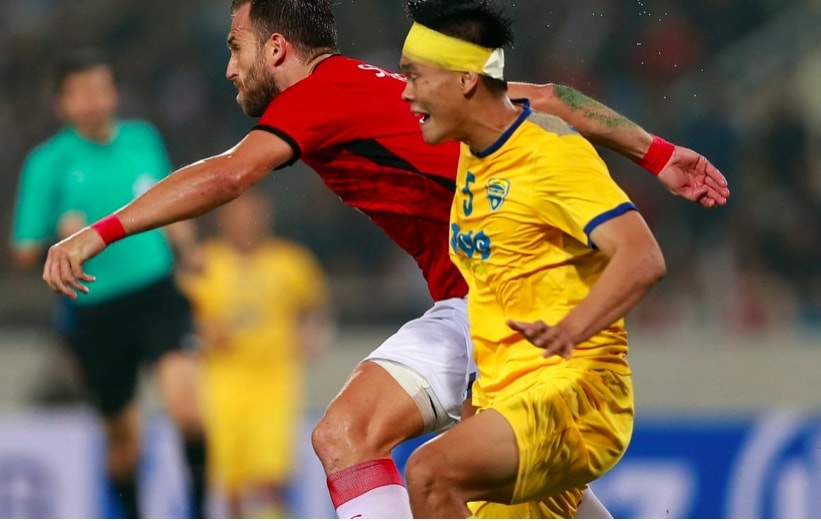 Tien Dung tai xuat, Thanh Hoa bi Bali United cam hoa tai My Dinh hinh anh