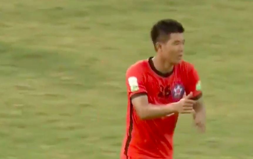 Ha Duc Chinh ghi ban dang cap giup Da Nang danh bai Sai Gon hinh anh