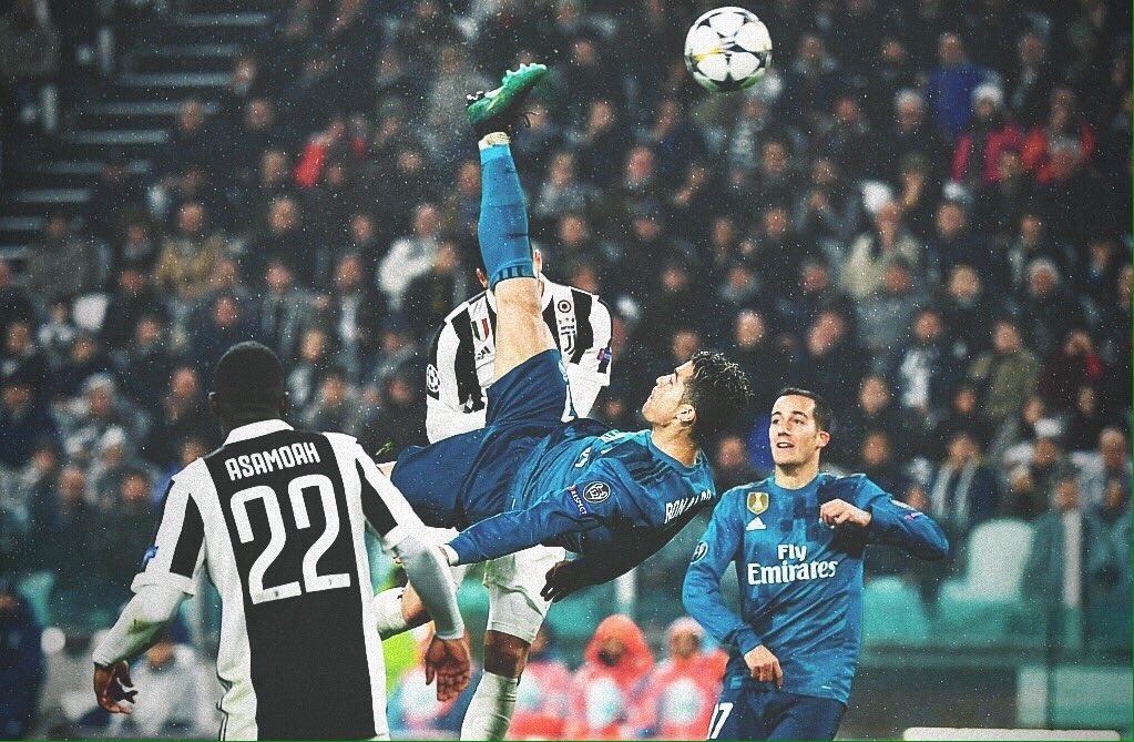 Sieu pham moc bong cua Ronaldo nhin tu hang ghe khan gia hinh anh