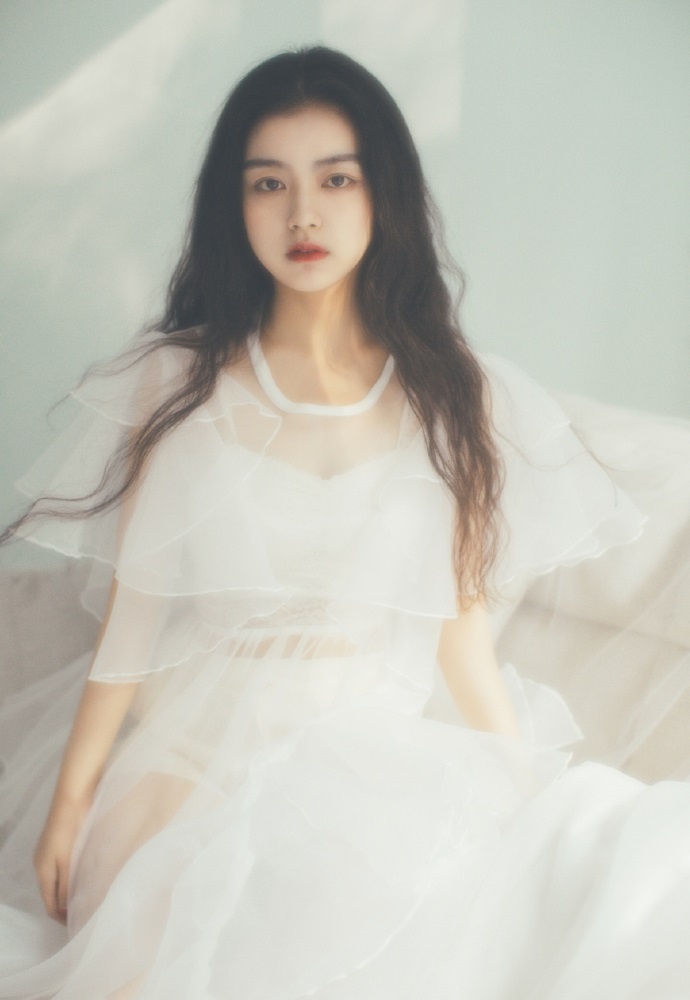 9X duoc khen dep nhu tien anh 2