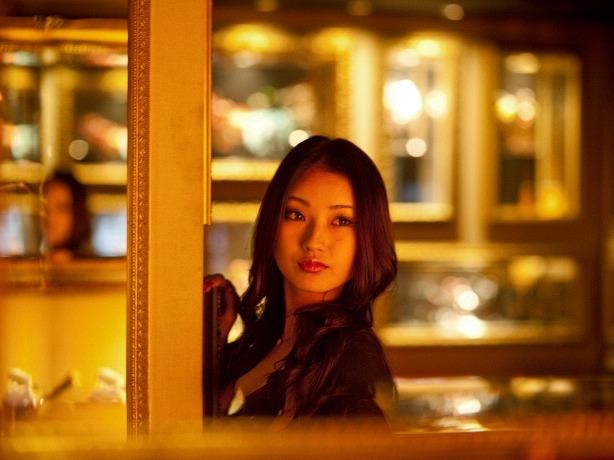 Tai sao cac co gai lua chon cuoc song cua tiep vien? hinh anh