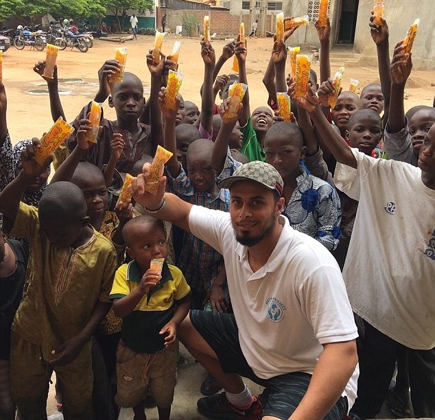 triệu phú trẻ tuổi dùng tài sản làm từ thiện ảnh 3 trieu phu tre tuoi dung tai san lam tu thien anh 3