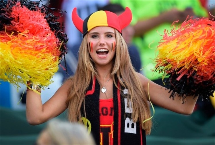 cô gái Bỉ nổi tiếng World Cup 2014 ảnh 3 co gai Bi noi tieng World Cup 2014 anh 3