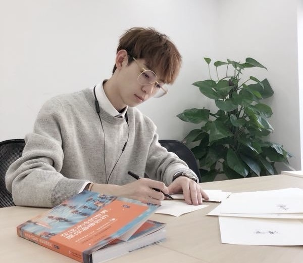 thay giao ua nhin noi tieng tai Trung anh 6