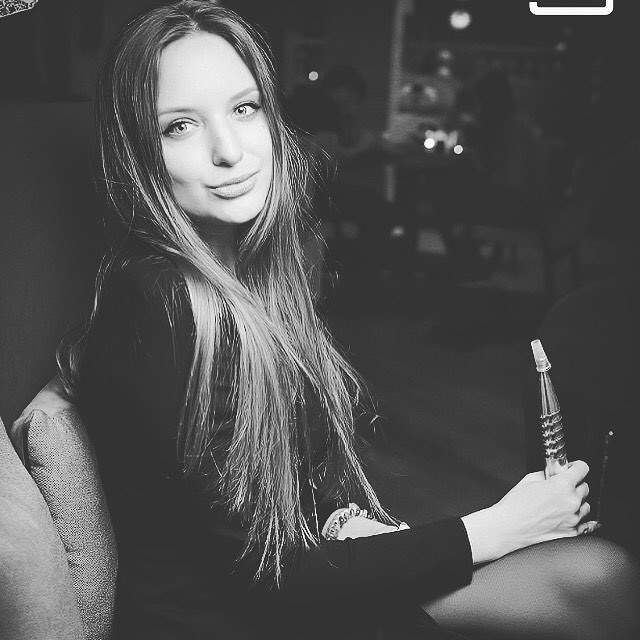 co gai duoc chu y sau khi xuat hien tren khan dai World Cup 2018 anh 13