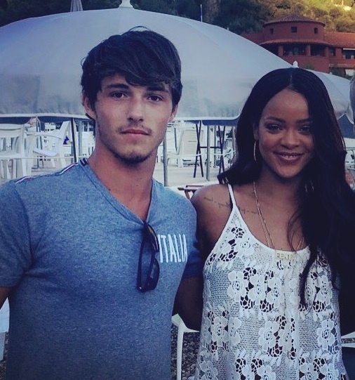 con trai huan luyen vien tuyen Phap anh 7