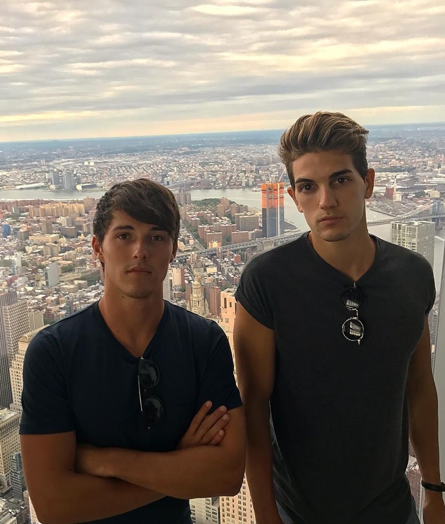 con trai huan luyen vien tuyen Phap anh 9