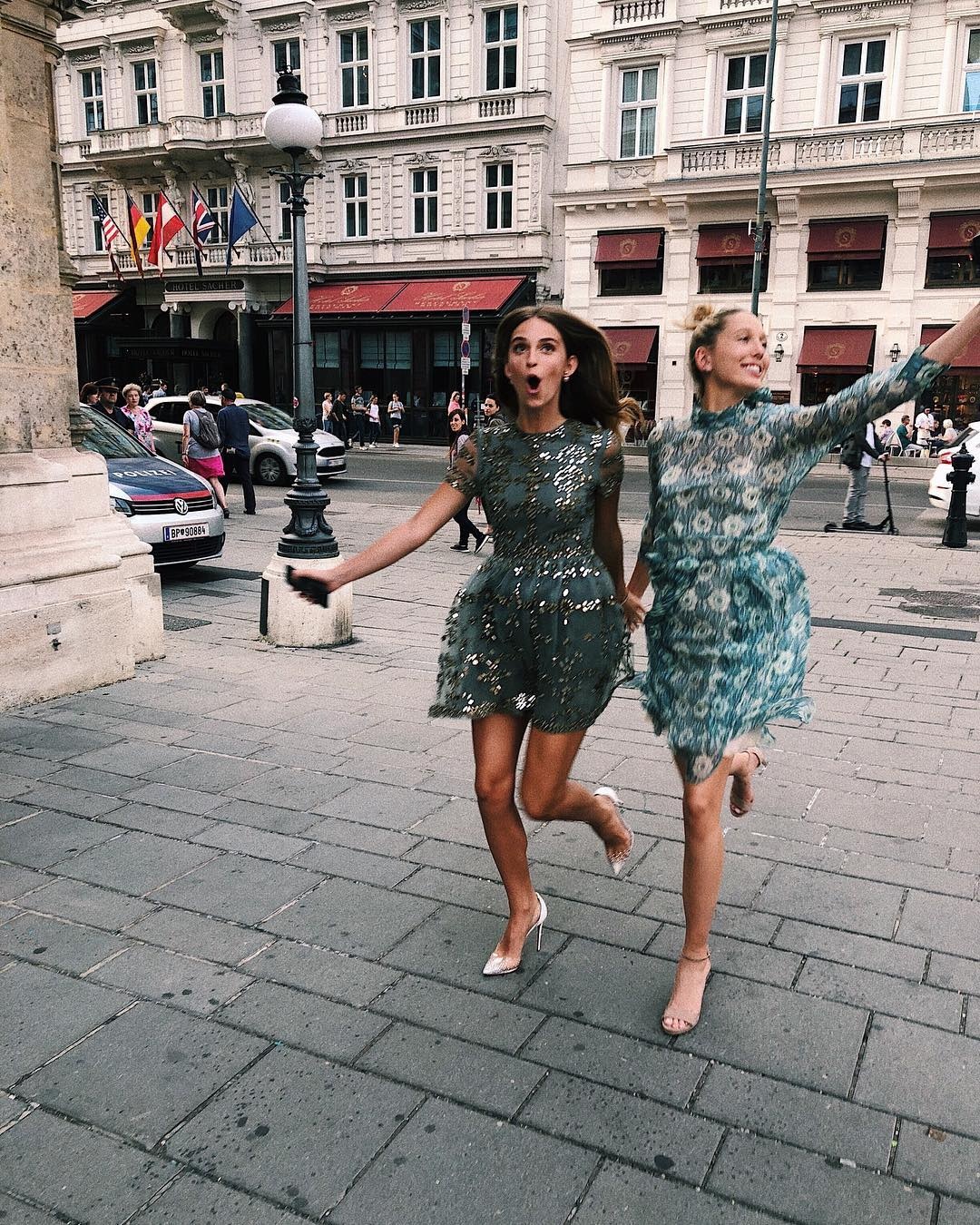 cuoc song giau sang cua hoang tu,  cong chua Hy Lap anh 3