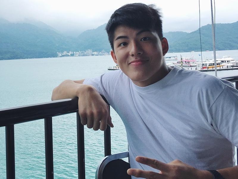 Hot boy Judo Hong Kong cao 1,83 m, than hinh 6 mui hinh anh