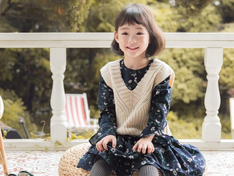 Co be Han Quoc dang yeu xuat hien trong quang cao hinh anh