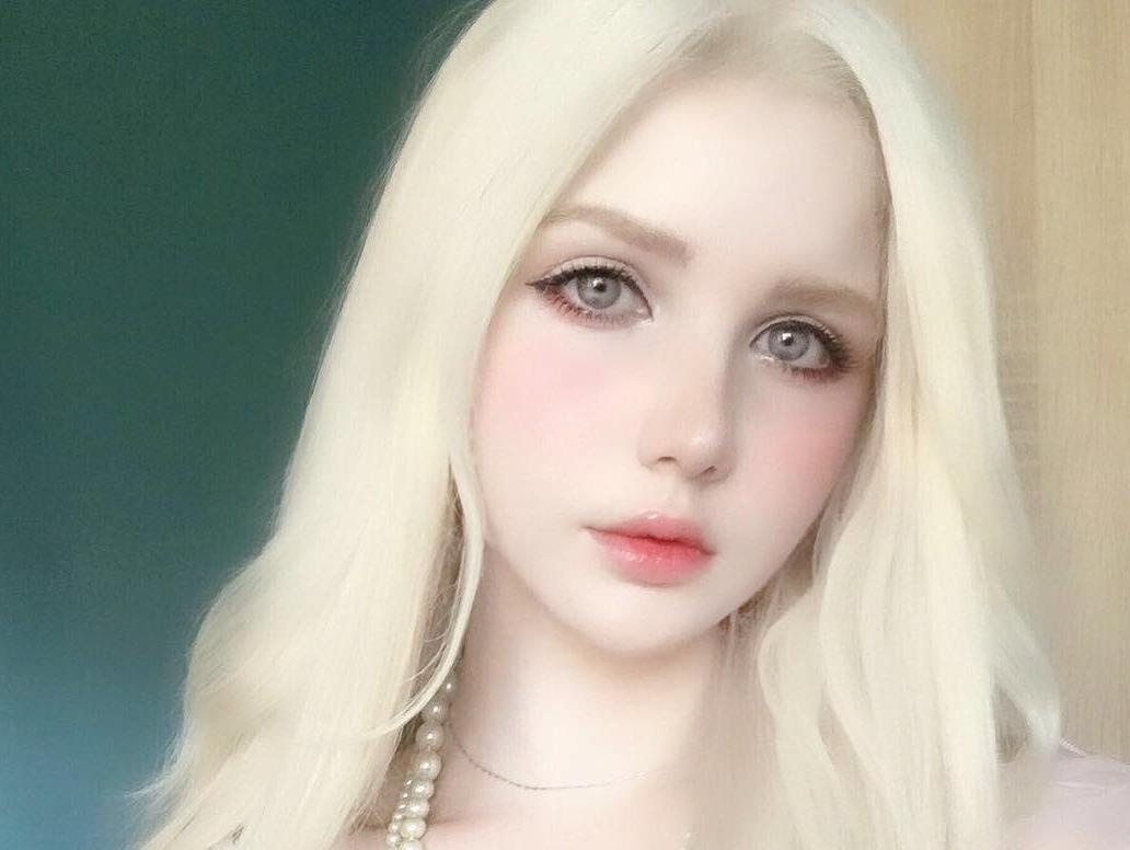 Hot girl 19 tuoi xinh nhu bup be, duoc goi la 'tien nu giang tran' hinh anh