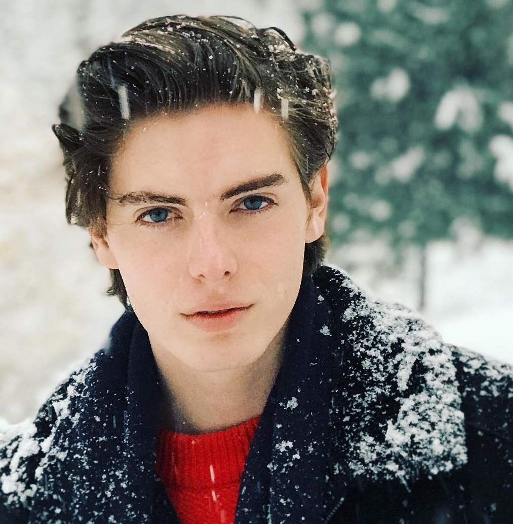 mẫu Tây điển trai đốn tim hội chị em ảnh 9 mau Tay dien trai don tim hoi chi em anh 9