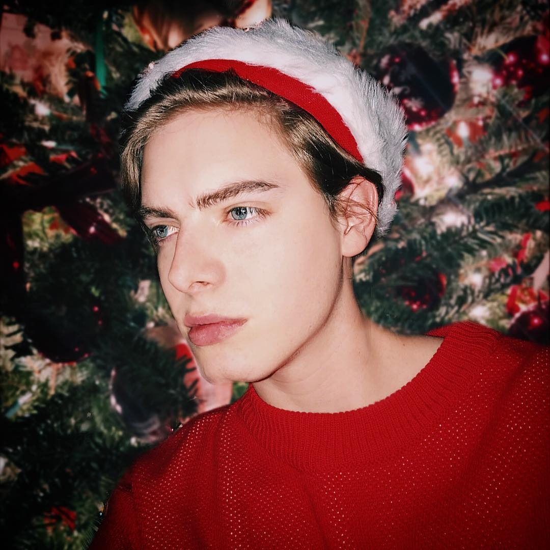 mẫu Tây điển trai đốn tim hội chị em ảnh 19 mau Tay dien trai don tim hoi chi em anh 19