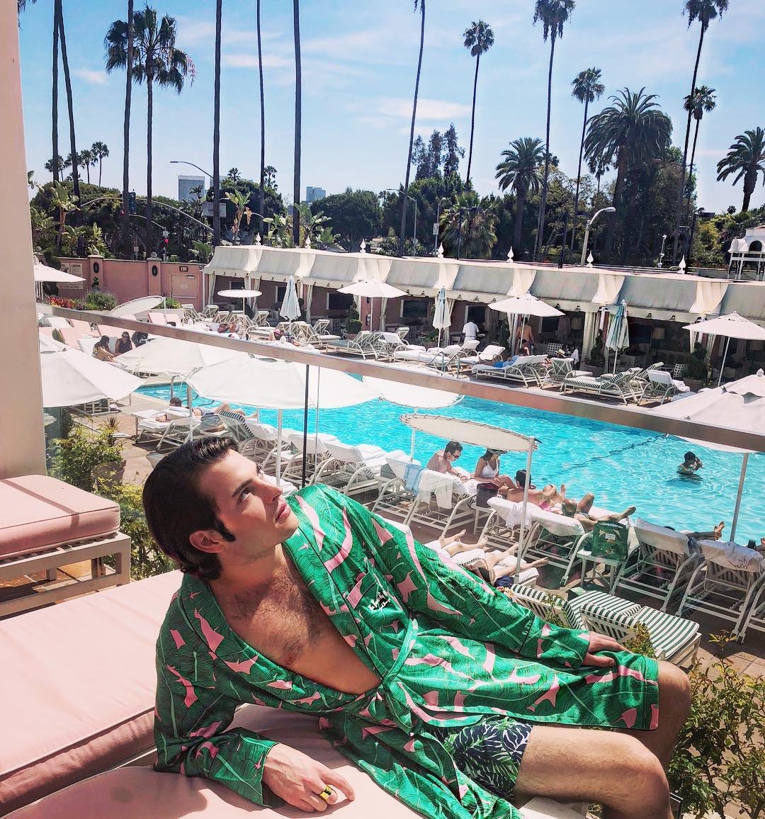 cap anh em ty phu anh 11