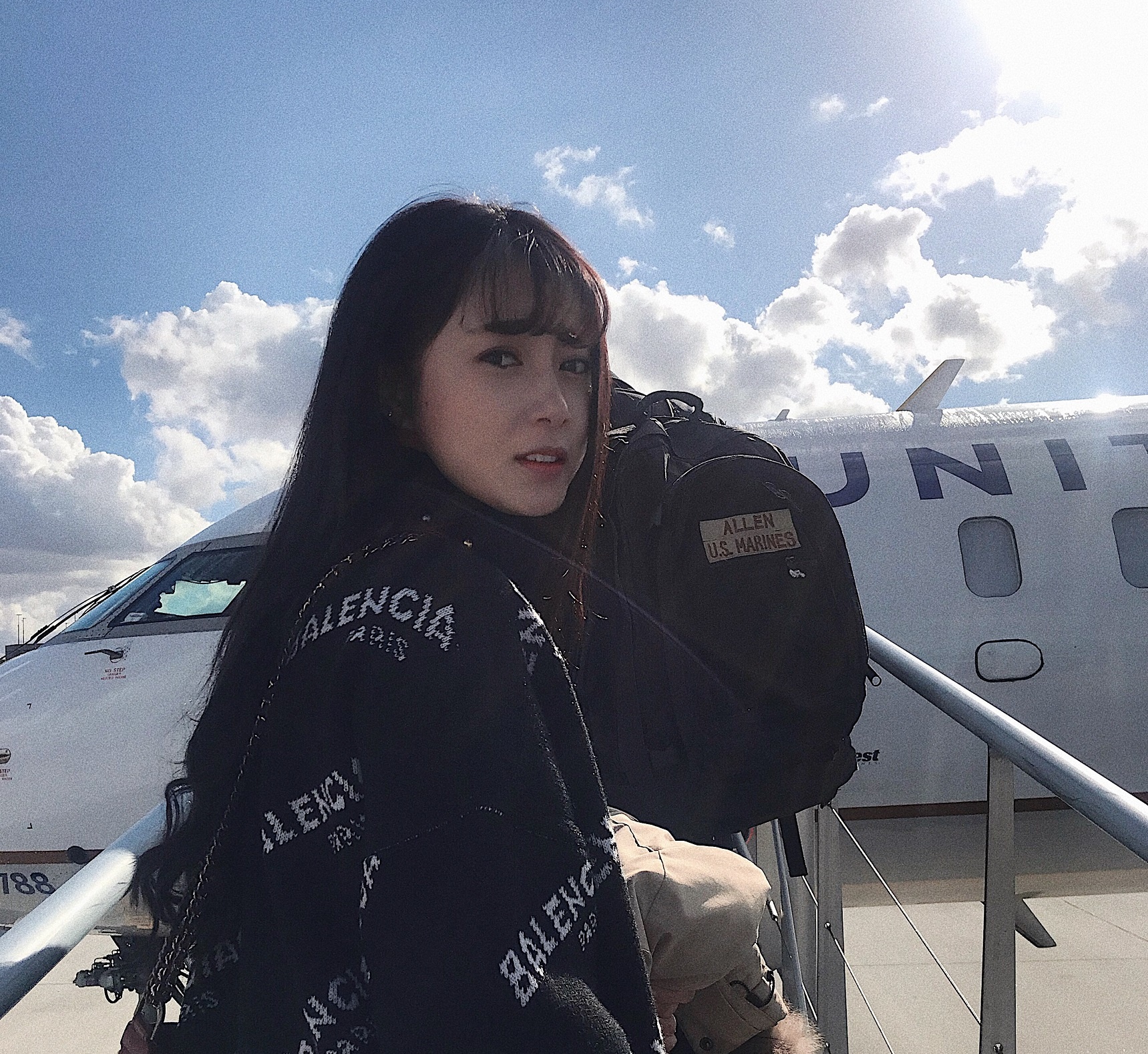 nu dao dien 9X xinh dep giau co anh 1