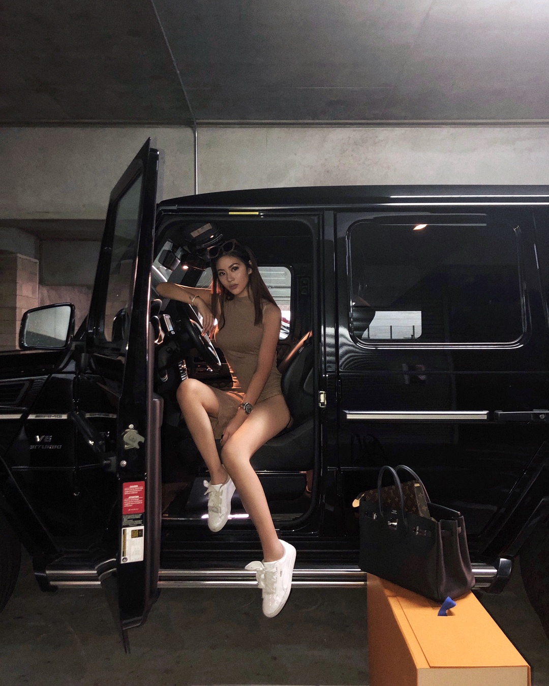 tieu thu hoi con nha giau Chau A anh 12