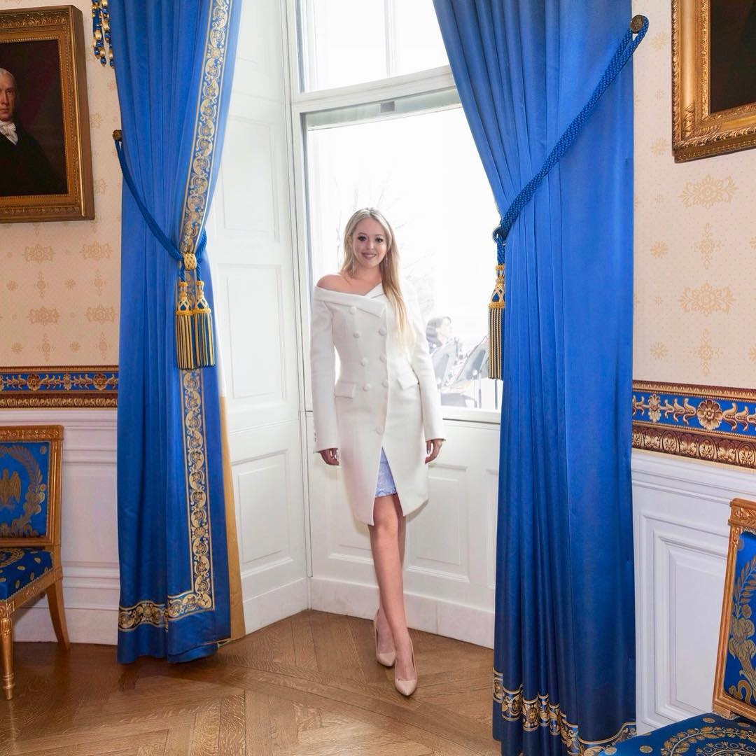 con gai tong thong Donald Trump anh 14