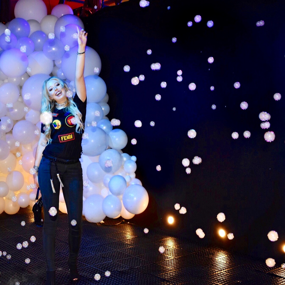 con gai tong thong Donald Trump anh 6